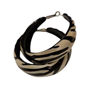 Vintage Costume Jewelry Zebra Print Loop Earrings  see measurements